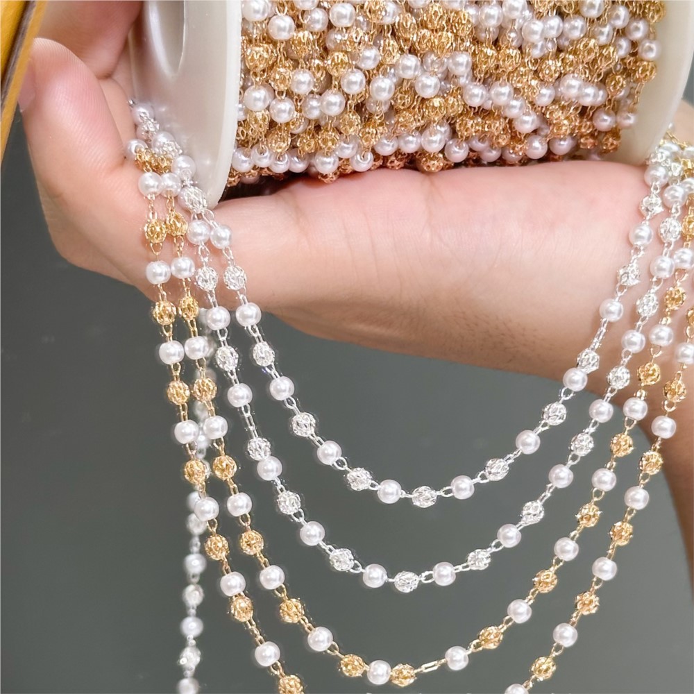Pearl Trim Chain - Corrente de Latão com Pérolas Falsas